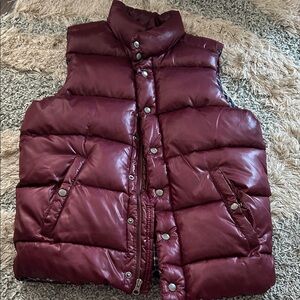 GAP -Quilted Burgundy Puffer Vest - Girls XL